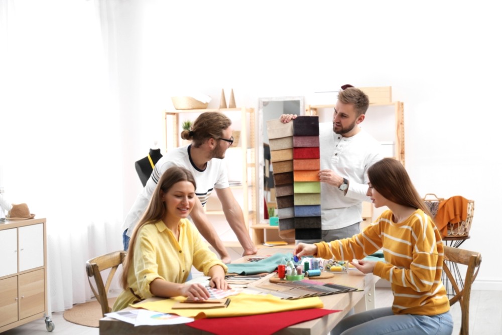 Moda Ve Tekstil Tasarimi Dersleri