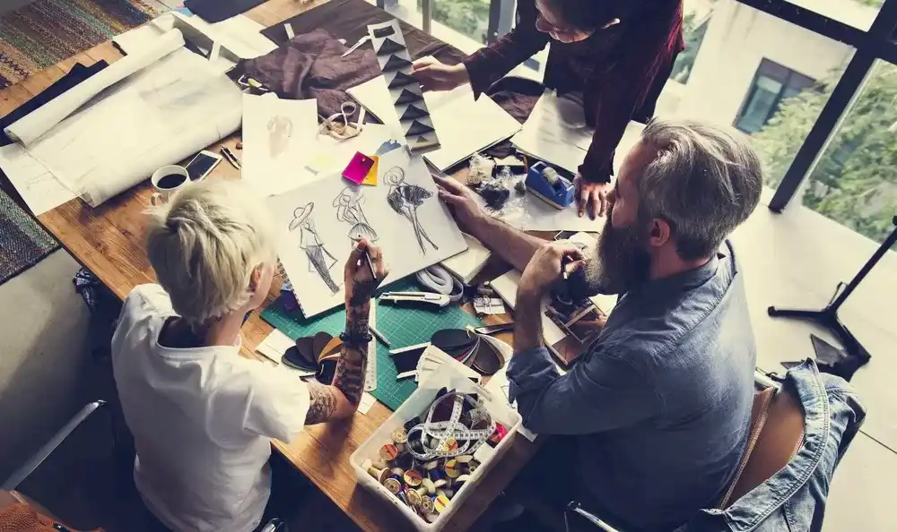 uygulamalı moda ve tekstil tasarımı eğitimi